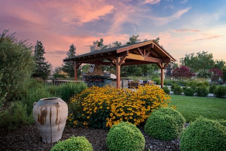 Equestrian Estate Oasis: Outdoor Kitchen, Fireplaces, and Water Features in Nipomo, CA